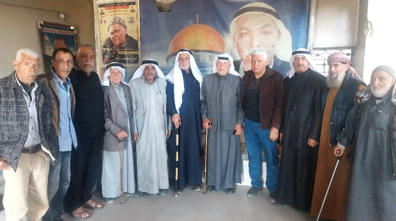 عشائر  غزة: نرفض توزيع الشركات الأمريكية للمساعدات ونتمسك بدور الأمم المتحدة